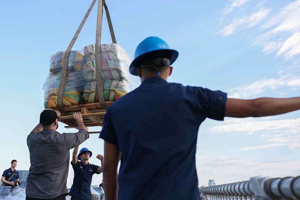 En el decomiso se incautaron 20,480 kilos de cocaína pura.