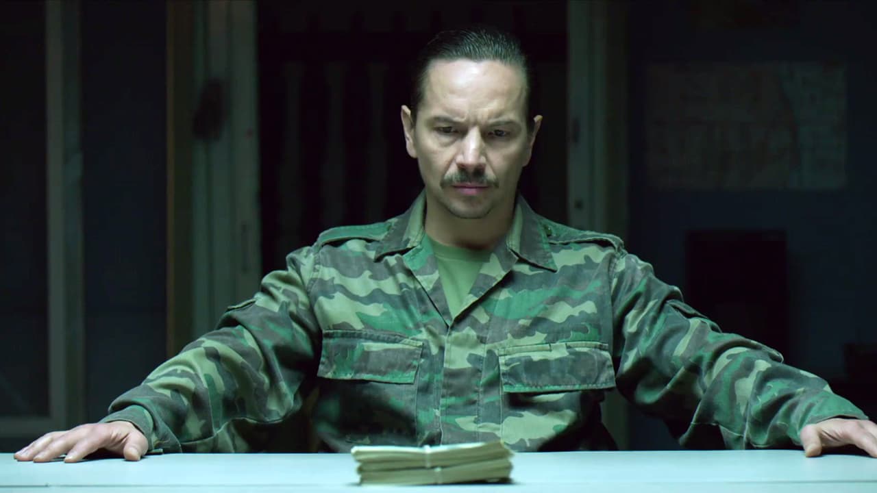 The soldier met with his peers carrying several rolls of bills and explained Guzmán’s proposal.