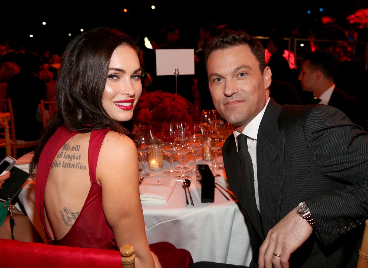 En 2004, cuando 
<b>Megan Fox</b> tenía 18 años comenzó un romance con 
<b>Brian Austin Green</b>, 12 años mayor que ella.