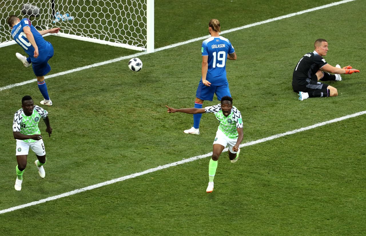Así llegó el primer gol de Ahmed Musa al minuto 4 del segundo tiempo luego de un contragolpe eficaz.