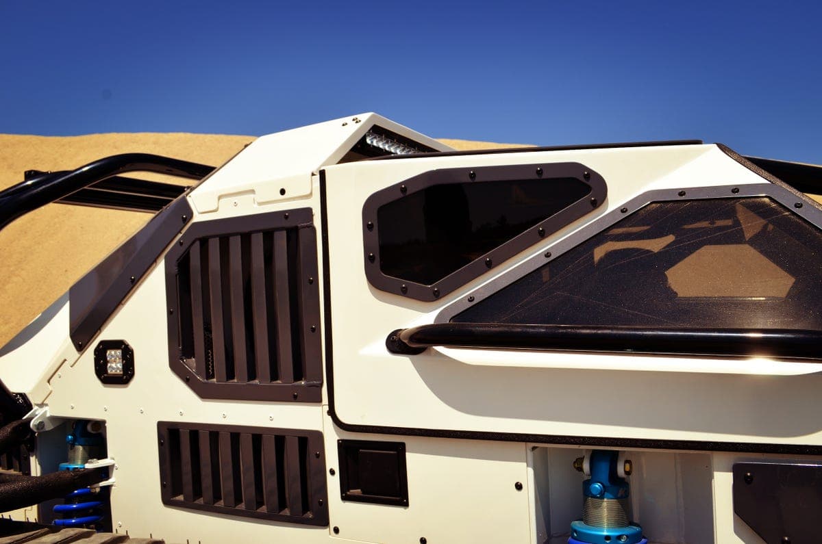 Aún se desconoce el verdadero motivo por el que Ye tomó la decisión de vender esta bestia todoterreno.