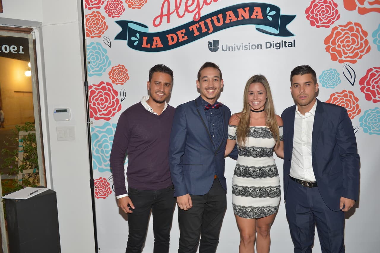 Hace unos días había hablado de un proyecto muy especial y finalmente pudo presentar a #AleLaDeTijuana frente a un grupo de amigos y colegas. Los presentes disfrutaron de la webserie entre risas y lágrimas. 
<a href="http://www.univision.com/shows/la-banda/aleladetijuana-revela-como-cruzo-la-frontera-video" target="_blank"><b>Aquí puedes ver el primer capítulo</b></a>.