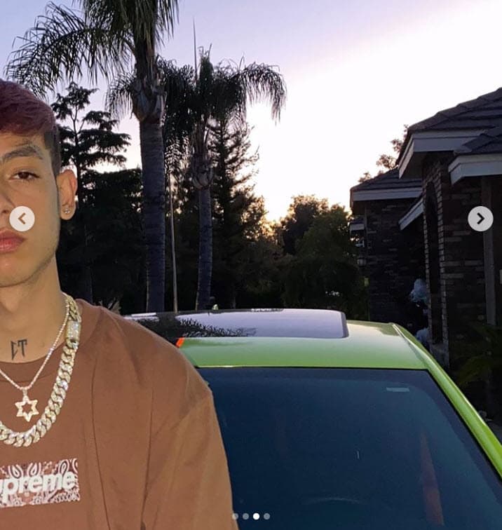 Él no considera que su estilo musical pertenezca al regional mexicano y así lo dejó ver en el video en el que explotó contra Pepe Aguilar. 
<br>