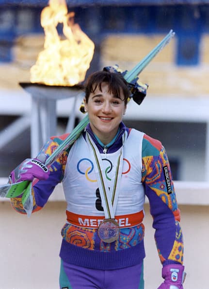 <b>Blanca Fernández Ochoa.</b>- La 
<a href="https://www.univision.com/noticias/mundo/la-misteriosa-muerte-de-una-esquiadora-olimpica-que-conmociona-a-espana">atleta </a>española, quien consiguió la primera medalla para su país en Juegos Olímpicos, fue encontrada muerta el pasado 4 septiembre en una cumbre de la Sierra de Madrid conocido como ‘La Peñota’. El cuerpo tenía un golpe en la cabeza.
<br>