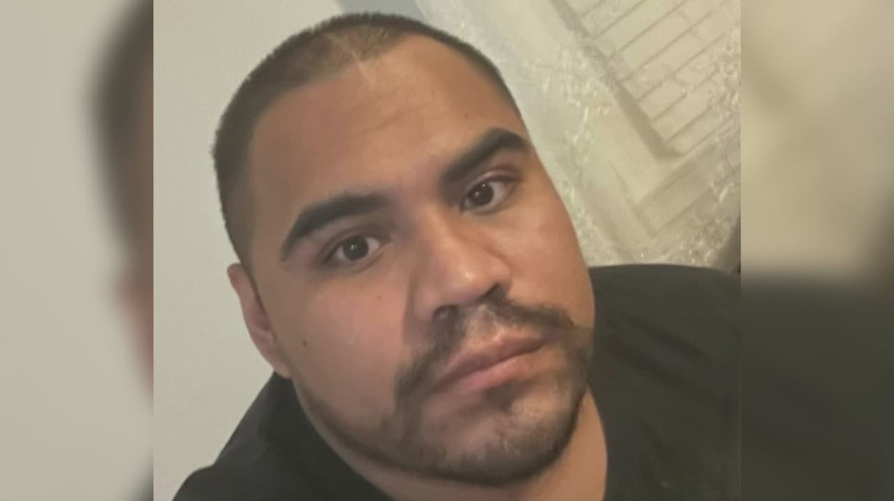 Familia buscan a joven de 33 años que desapareció tras ser deportado a México