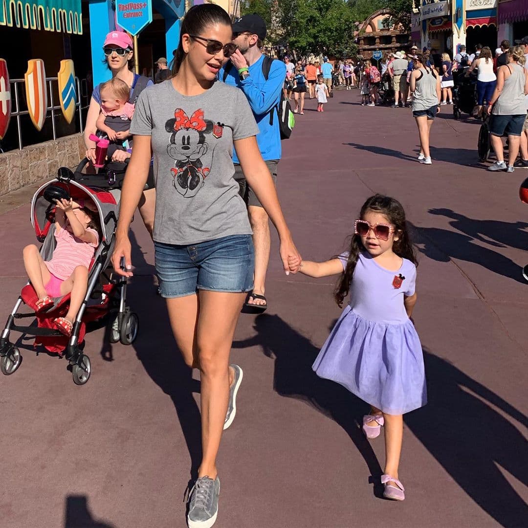 La exreina de Nuestra Belleza Latina llevó a Giulietta a Bibbidi Bobbidi Boutique, un salón de belleza encantado en el que niños y niñas se convierten en elegantes princesas o caballeros.
<br>