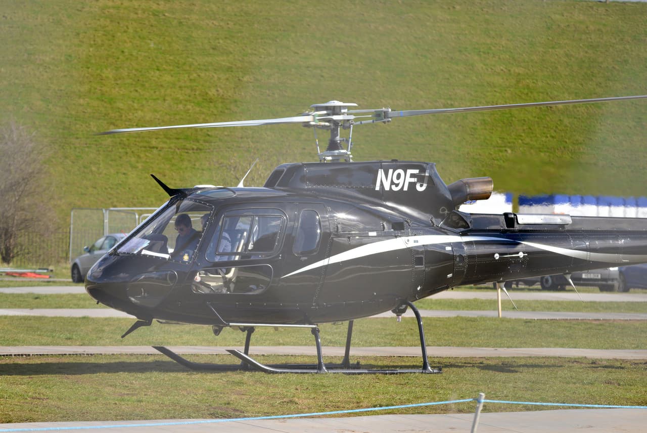 Llegó el momento de encender el helicóptero.