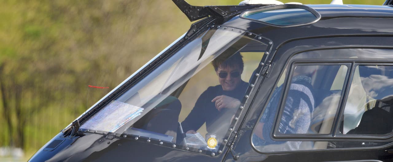 Momento de subir al helicóptero.