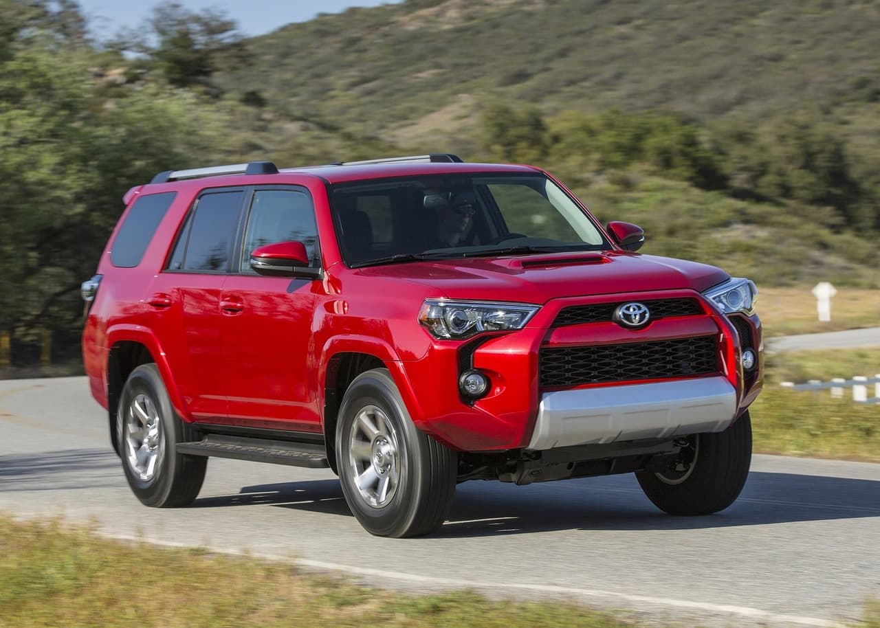 <h3 class="cms-H3-H3"><b>16. Toyota 4Runner</b></h3>
<br>
<ul>
 <li><b>Tiempo promedio que le toma en venderse:</b> 27.3 días</li>
 <li><b>Precio promedio:</b> 40,036 dólares</li>
</ul>