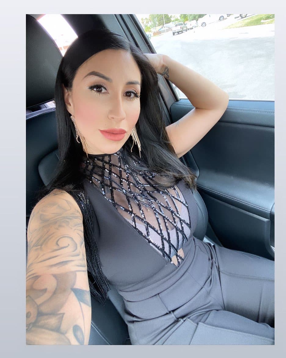 Betty se considera "una persona buena y luchona", que lo está dando todo para triunfar como lo hicieron sus padres, pero a nombre propio.