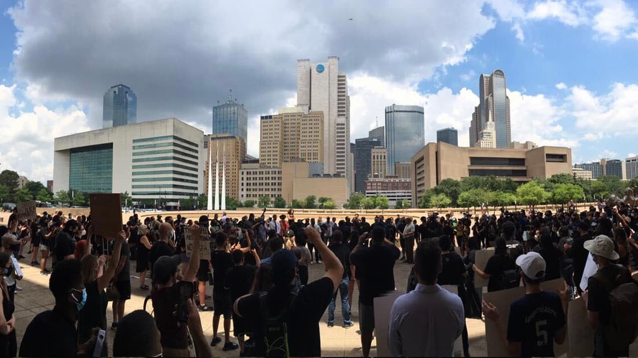 Sin violencia ni arrestos: lo que se sabe del quinto día de protestas en el norte de Texas