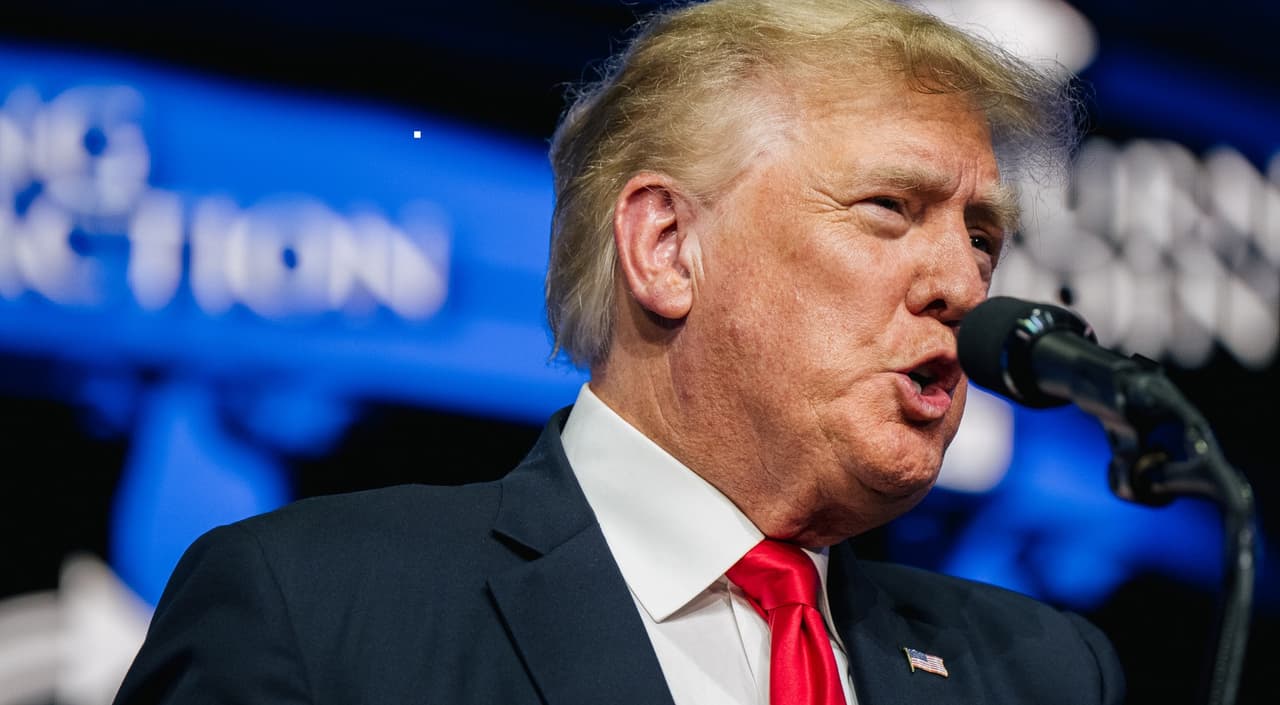 Trump viaja a Arizona para repetir sin pruebas que hubo fraude electoral