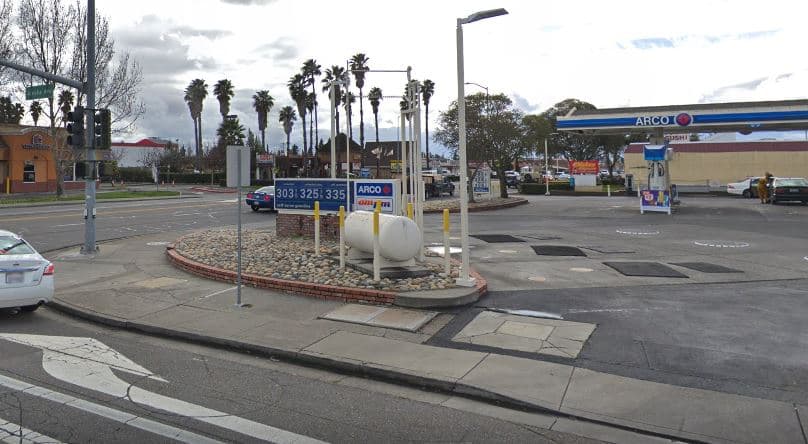 Tiroteo fatal en una gasolinera de Fairfield deja un muerto y dos heridos