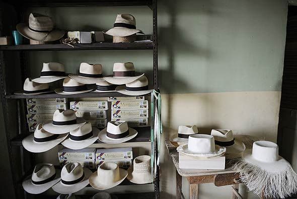 Uno de los "souvenirs" más comunes en Ecuador son los sombreros de toquilla.