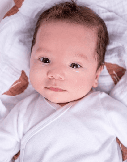 Guardando en el recuerdo cada instante en el que dedicó por completo su tiempo a su bebé, como lo hizo con esta bella sesión de fotos: "4 meses de la felicidad más pura y real que he sentido en toda mi vida, solo a tu lado Diego", escribió.