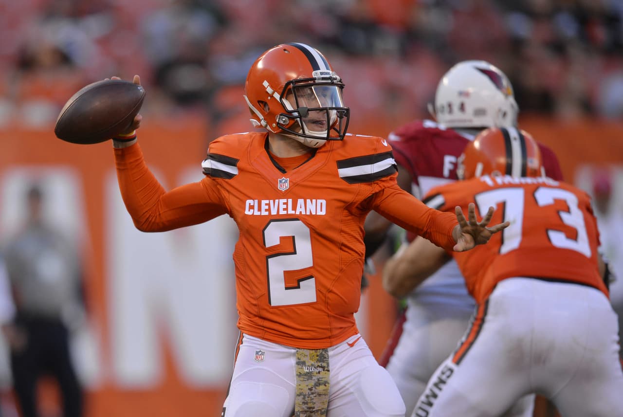 Johnny Manziel entrena con los titulares de los Browns para el partido ante Bengals