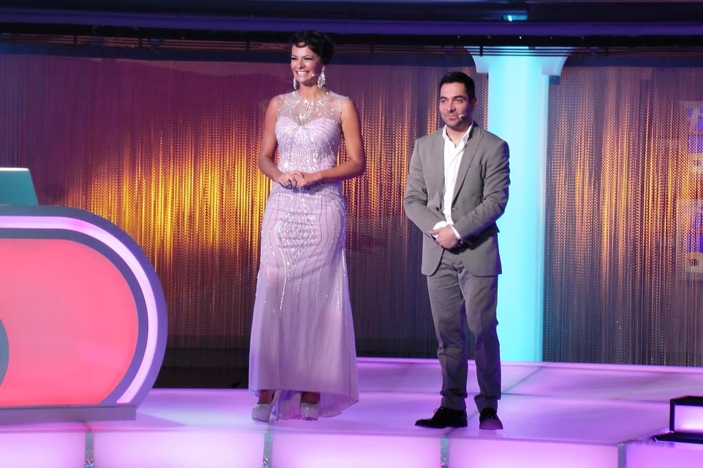 Cecilia y Omar fueron los presentadores de Bailando con los Grandes.