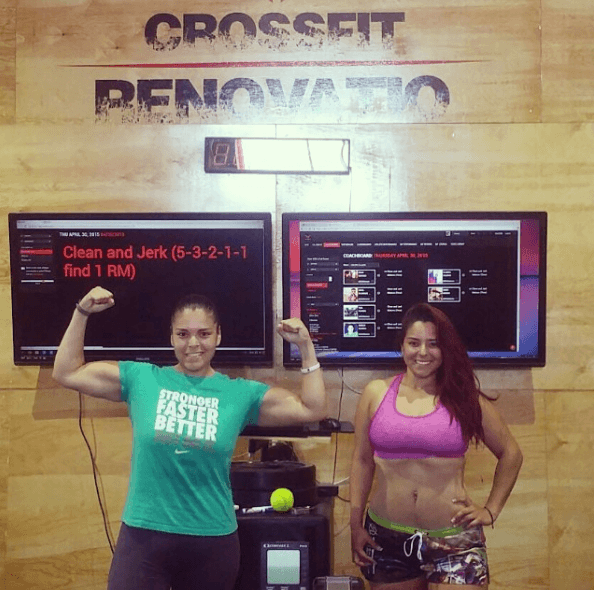 El crossfit es un sistema de acondicionamiento físico cuya base son ejercicios constantemente variados, con movimientos funcionales y ejecutados a alta intensidad.