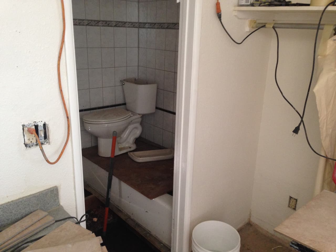 La acusación indica que los sospechosos eran traficantes de personas con fines sexuales.