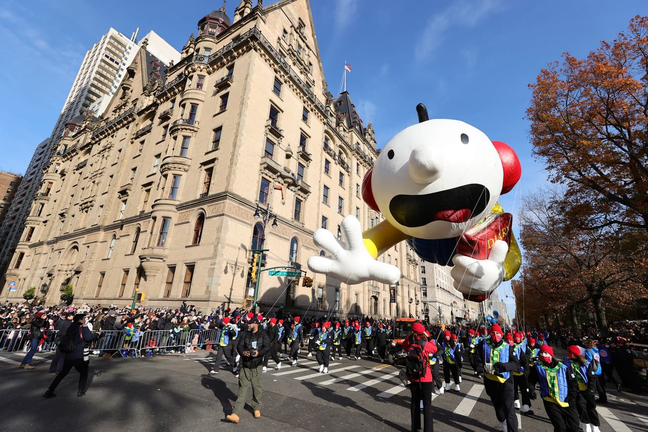 Las medidas de seguridad del Departamento de Policía de Nueva York fueron amplias, como es habitual, y no hubo ningún incidente durante el desfile del que se tenga conocimiento.