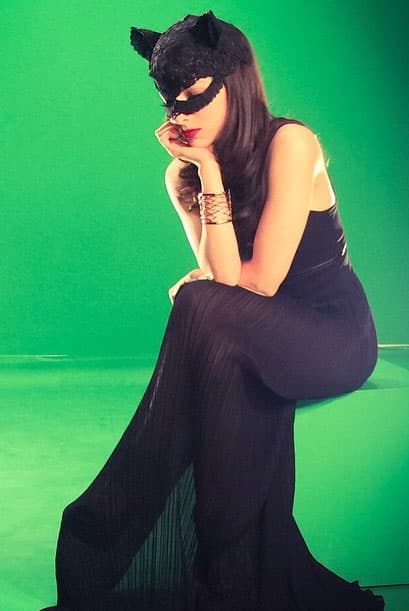 En esa ocasión, Cantú acompañó a Max con un vestuario de Gatúbela, con el que dejó a muchos con la boca abierta.