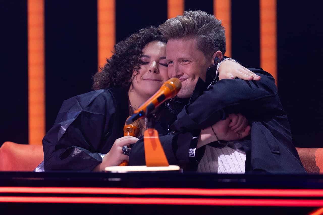 Lucero Mijares y Alexander Acha en Juego de Voces.