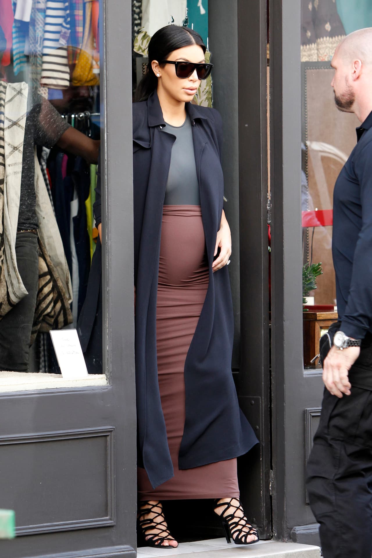 La barriguita de Kim está creciendo.