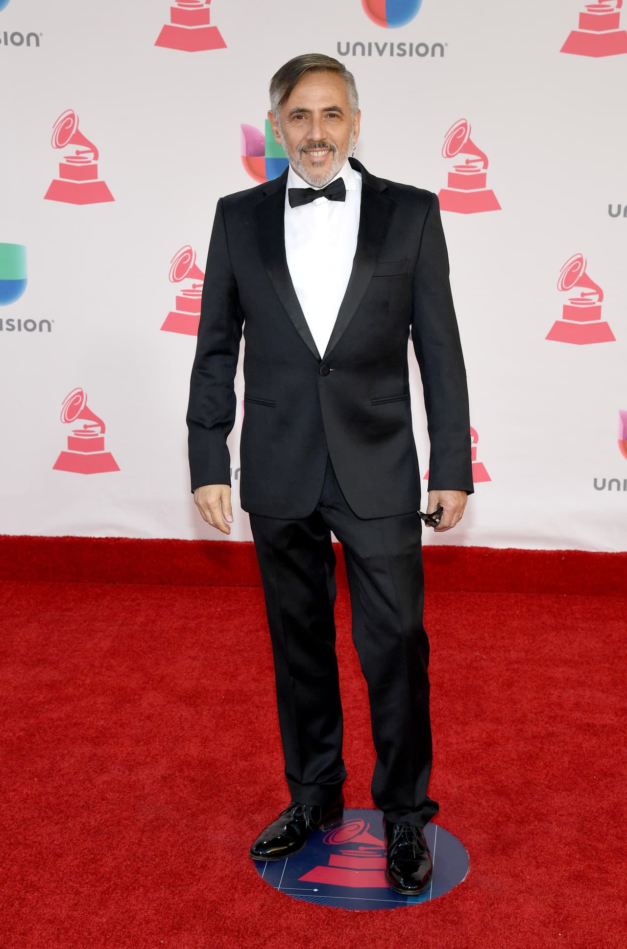 Él es autor de temas legendarios como ‘A todo pulmón’, ‘Volver a empezar’ y ‘Después de ti’,