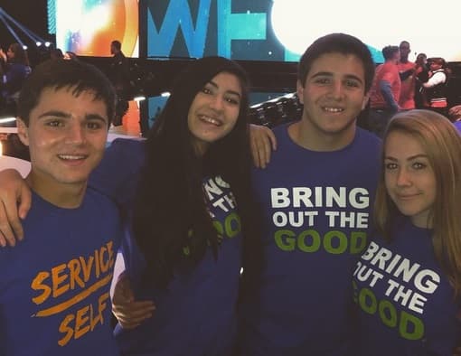 Los asistentes se tomaron algunas fotos.