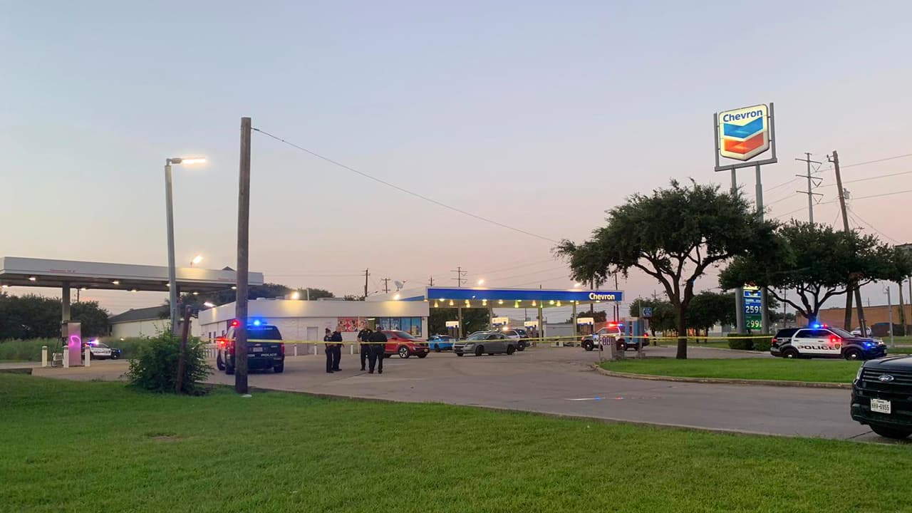 Le disparan a un hombre tras un incidente de tráfico en el suroeste de Houston