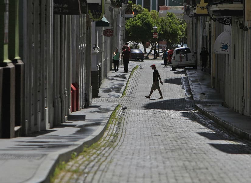 Baja un 9% la población de Puerto Rico desde 2004