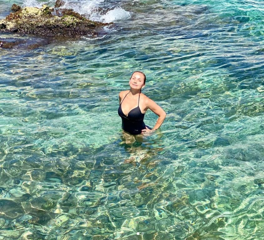 Recientemente la actriz dejó ver que se fueron de vacaciones familiares a Cancún, México.
<br>