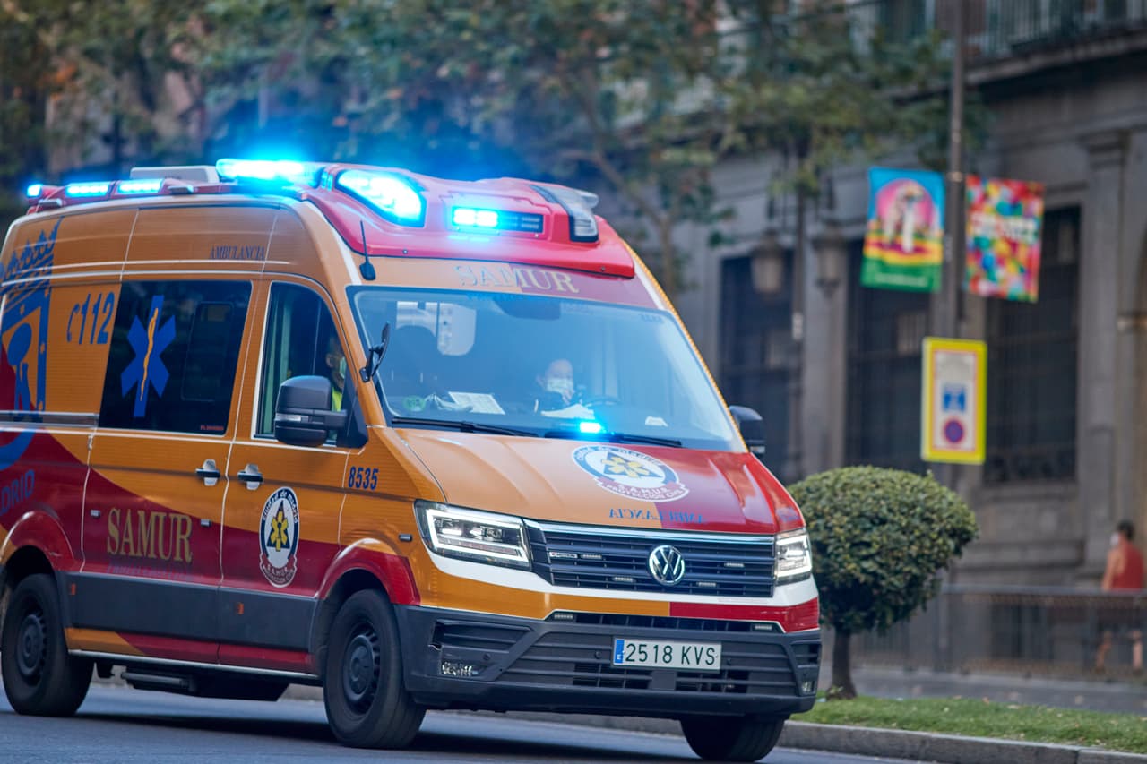 "Te fuiste haciendo lo que más te gustaba": un mago muere de un paro cardiaco durante una actuación