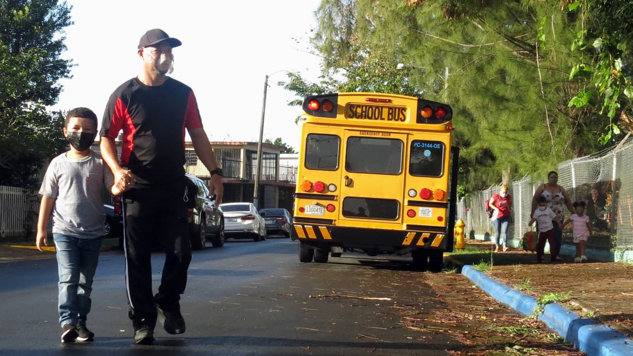 Departamento de Educación planea estrategias para evitar fracaso académico de casi 20% de los estudiantes