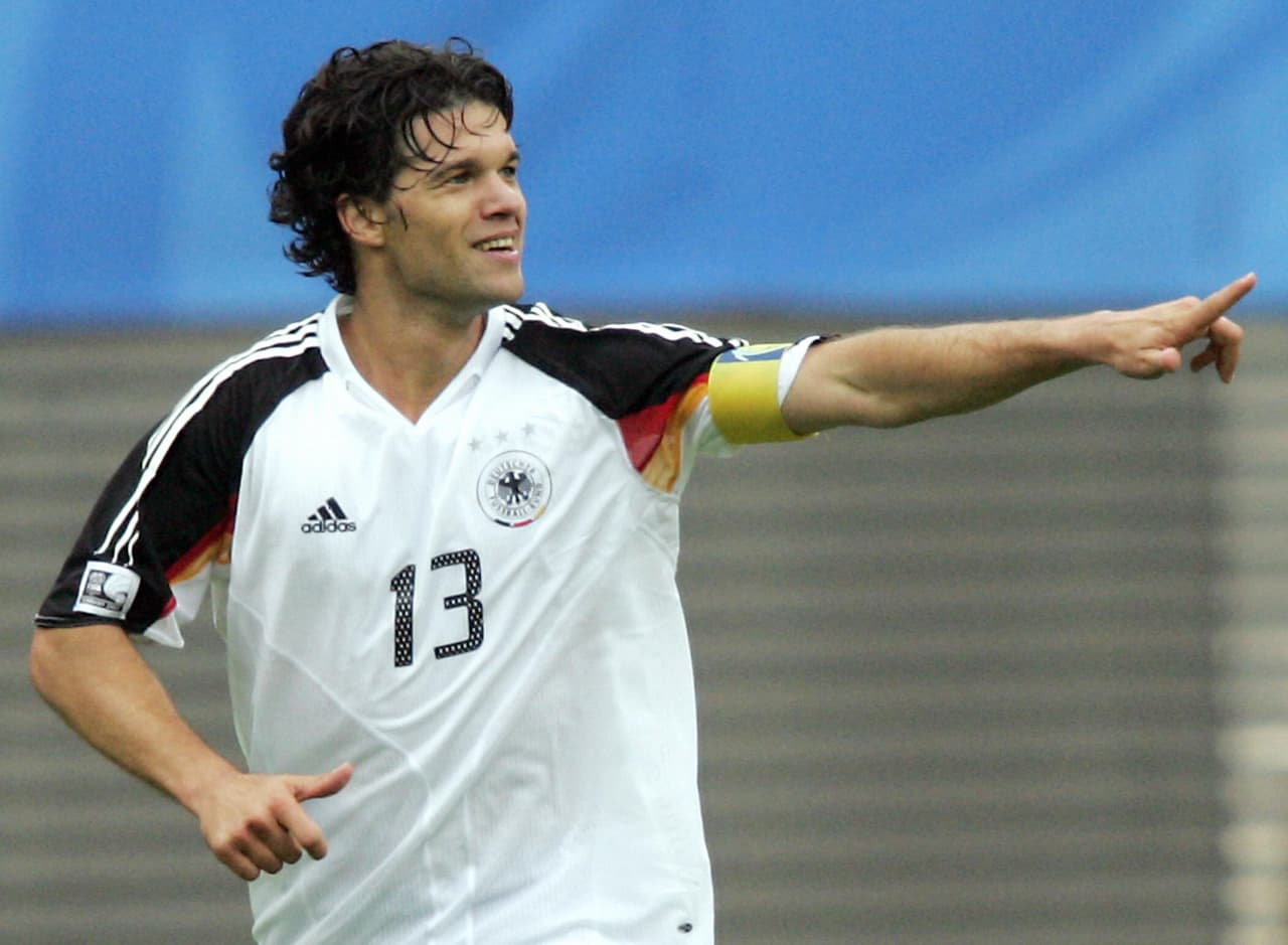 Lamentablemente, a 5 minutos del inicio del primer tiempo extra, Michael Ballack marcó un golazo de tiro libre que fue imposible para Oswaldo Sánchez.