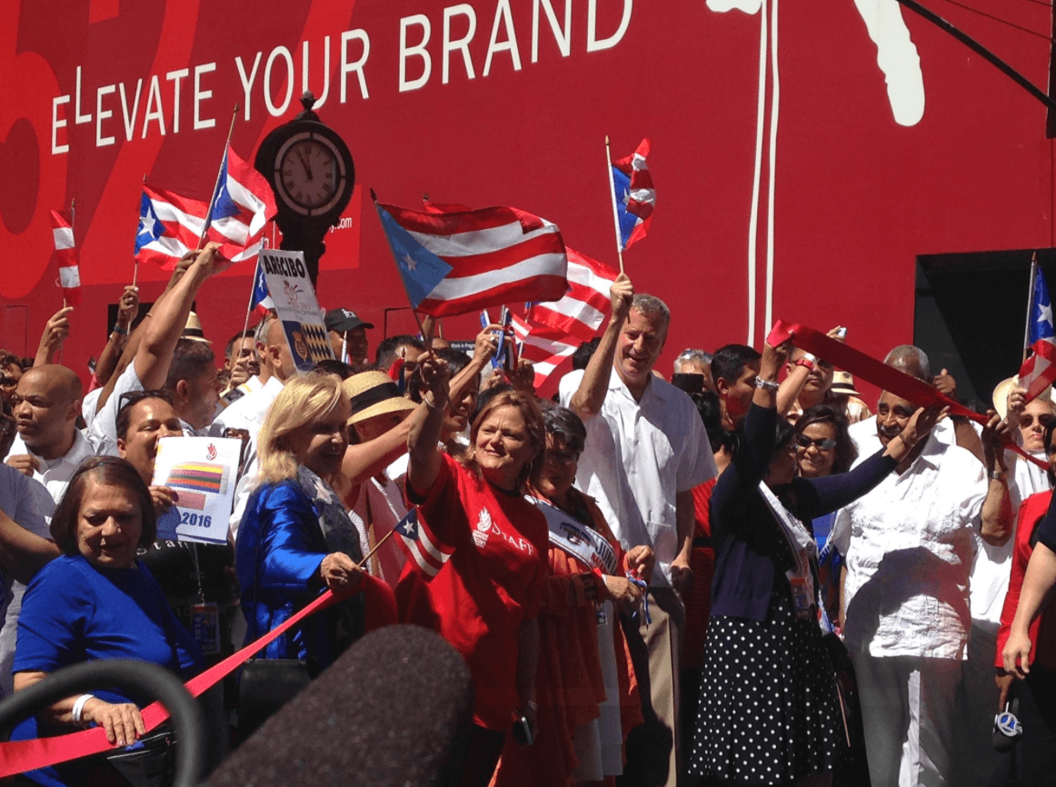 Abrió el desfile, la presidenta del Concejo de NYC, Melissa Mark Viverito.