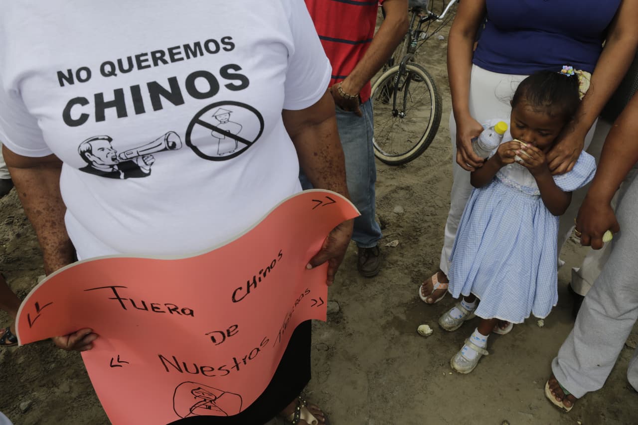 "No queremos chinos" es una de las consignas que han usado los campesinos en sus protestas contra el canal de Ortega.