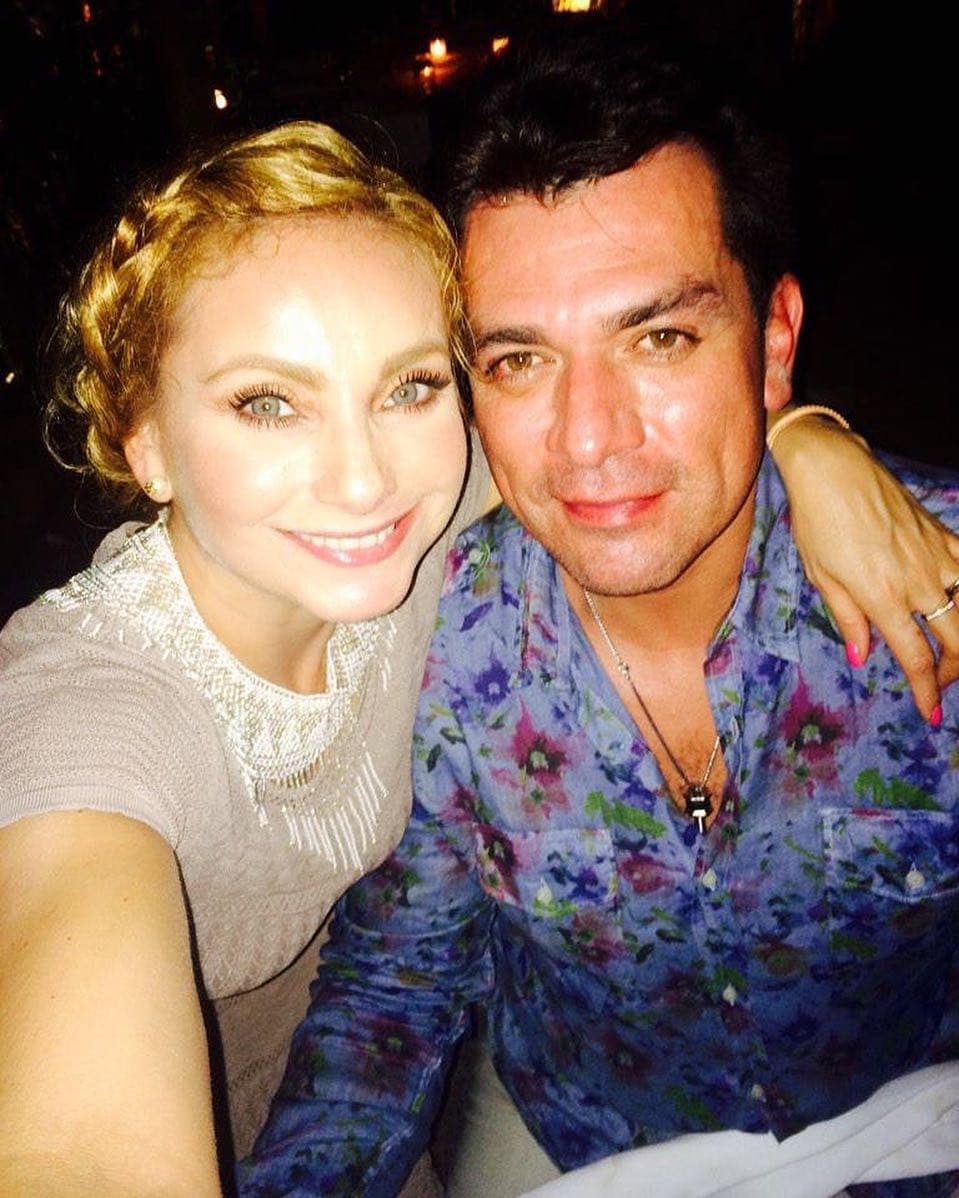 Por el momento la pareja se ha consolidado como una de las favoritas del público y sus fanáticos desean verlos juntos en alguna telenovela. ¿Te gustaría que protagonizaran una historia de amor?