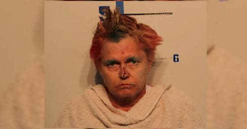 Arrestan a una mujer por conducta desordenada durante un desfile en Rockwall