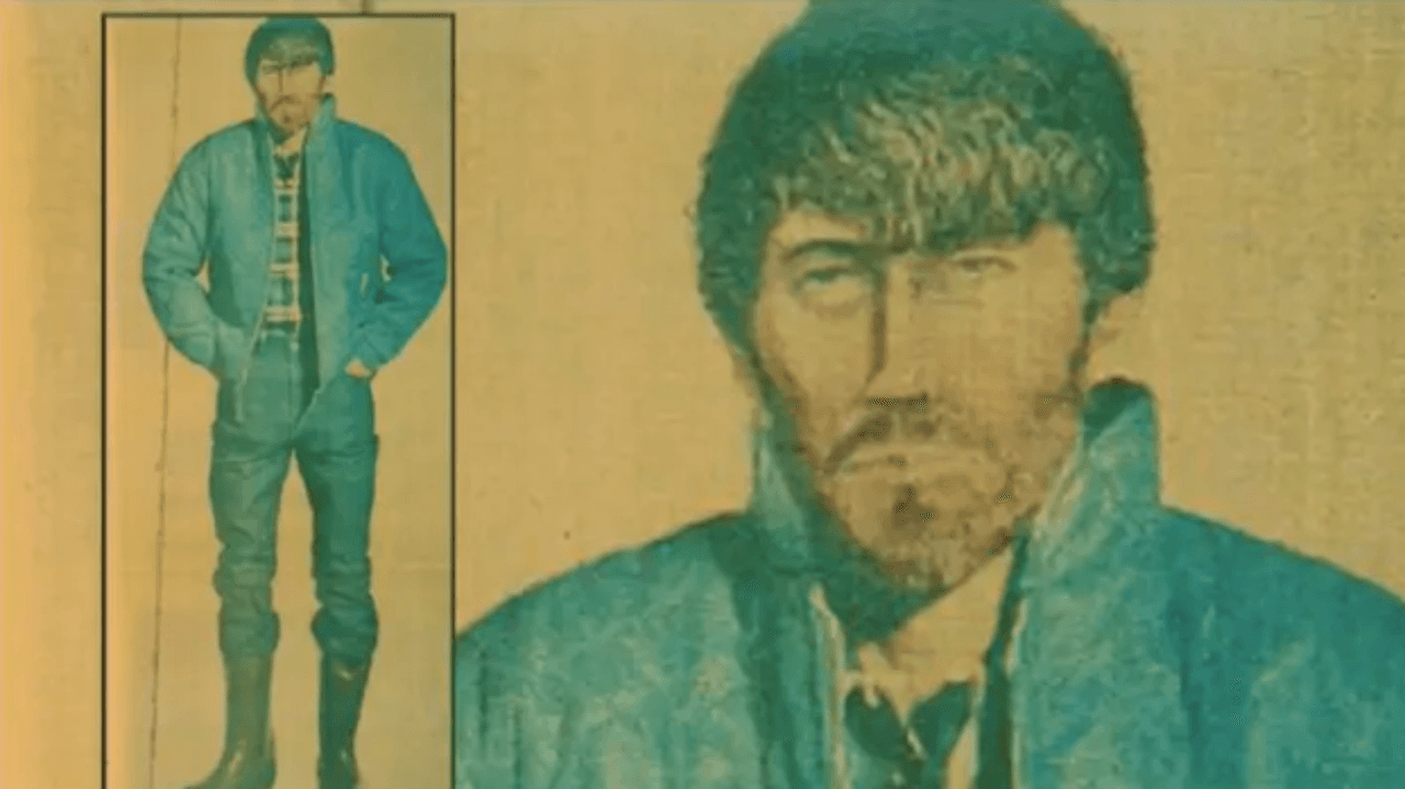 <h2 class="cms-H2-H2">El ‘asesino del Alfabeto’</h2>
<br>
<br>➡️ 
<b>Número de víctimas: </b>3 (todas niñas)
<br>
<br>➡️ 
<b>Modus operandi: </b>Estrangulamiento.
<br>
<br>➡️ 
<b>Lugar: </b>Rochester, Nueva York.
<br>
<br>➡️ 
<b>Años en los que ocurrieron los asesinatos: </b>Inicios de los años setenta. 
<br>
<br>El 
<i>asesino del Alfabeto </i>fue el sobrenombre con el que se identificó a una persona que asesinó a tres niñas, todas de 10 años, en Rochester, Nueva York. Las menores habían sido abusadas sexualmente antes de ser asesinadas y todos sus nombres y apellidos comenzaban con la misma letra, de ahí el apodo del asesino.
<br>