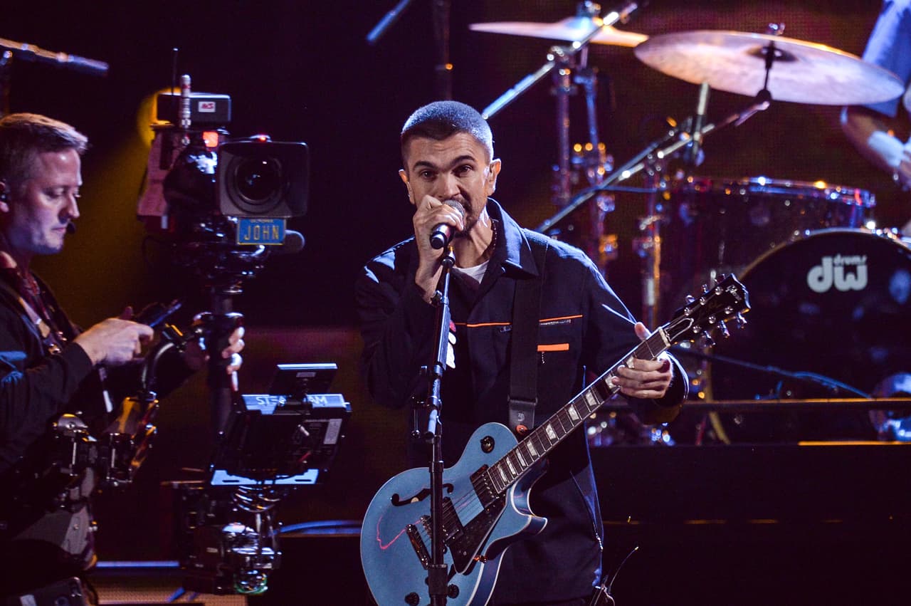 Juanes fue una de las estrellas que lideraron el 'colombian power' la gran noche de Latin GRAMMY...