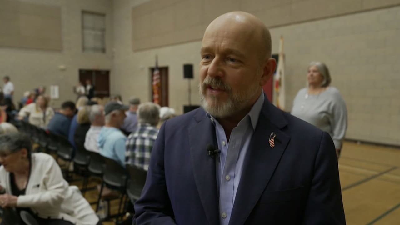 Steve Hilton asegura lugar en carrera por gobernación de California
