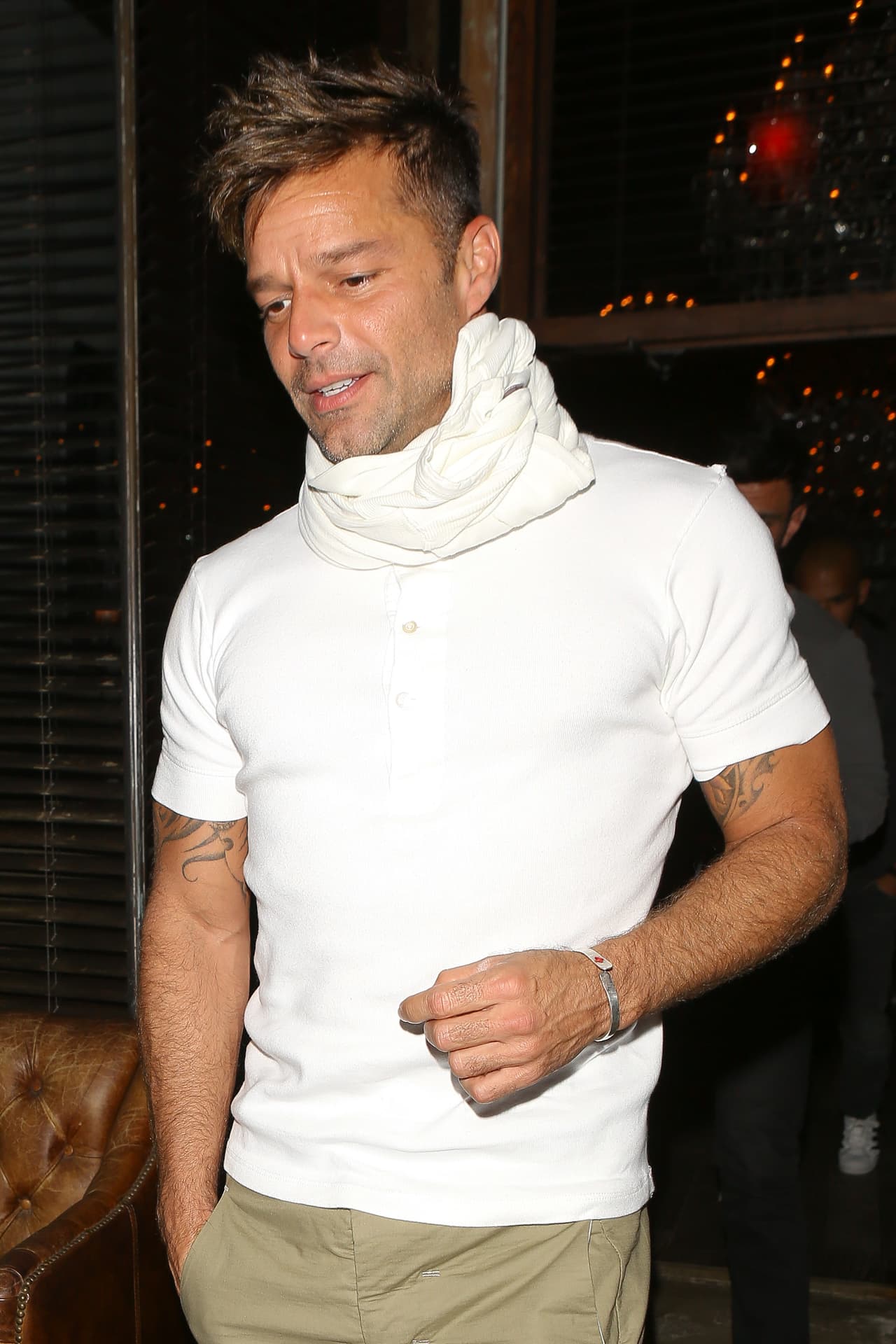 Así que invitó a Eva Longoria y Amaury Nolasco a una cena íntima.