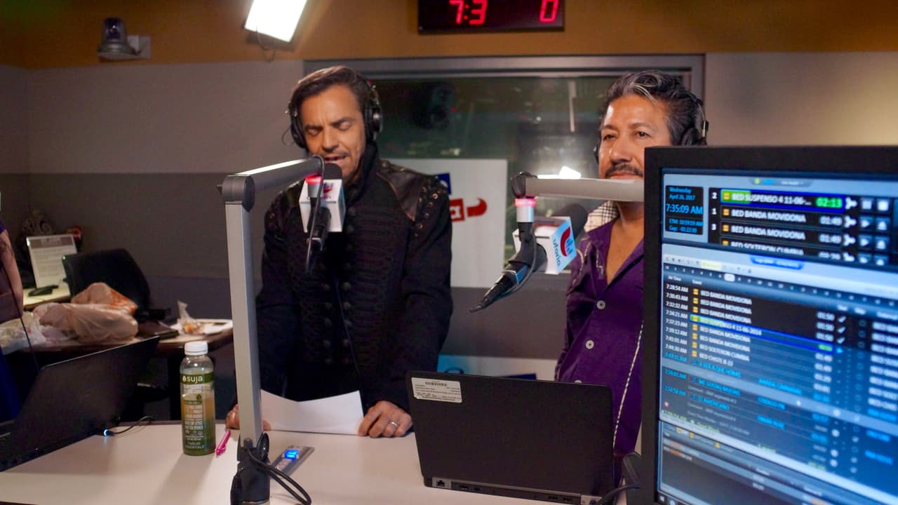 El mexicano Eugenio Derbez nos contó detalles acerca de su nueva película 'How to be a latin lover'.