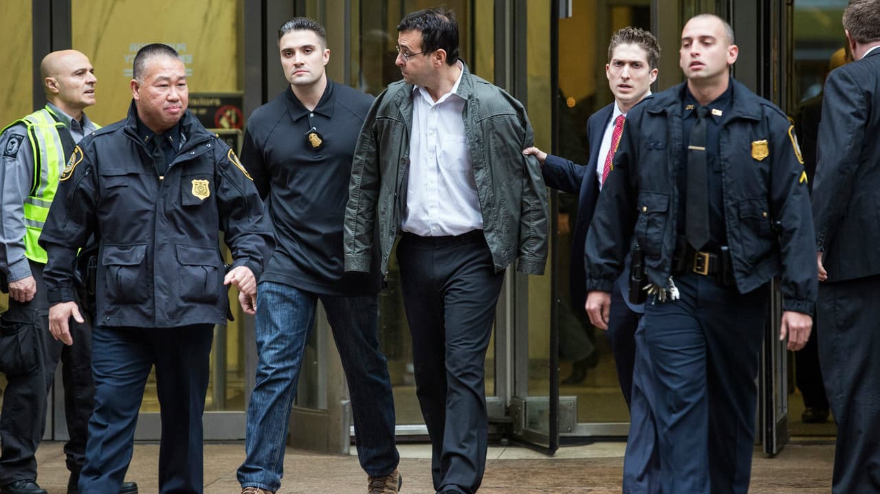 El abogado de Martin Shkreli, Evan Greebel, al momento de su arresto en diciembre de 2015.