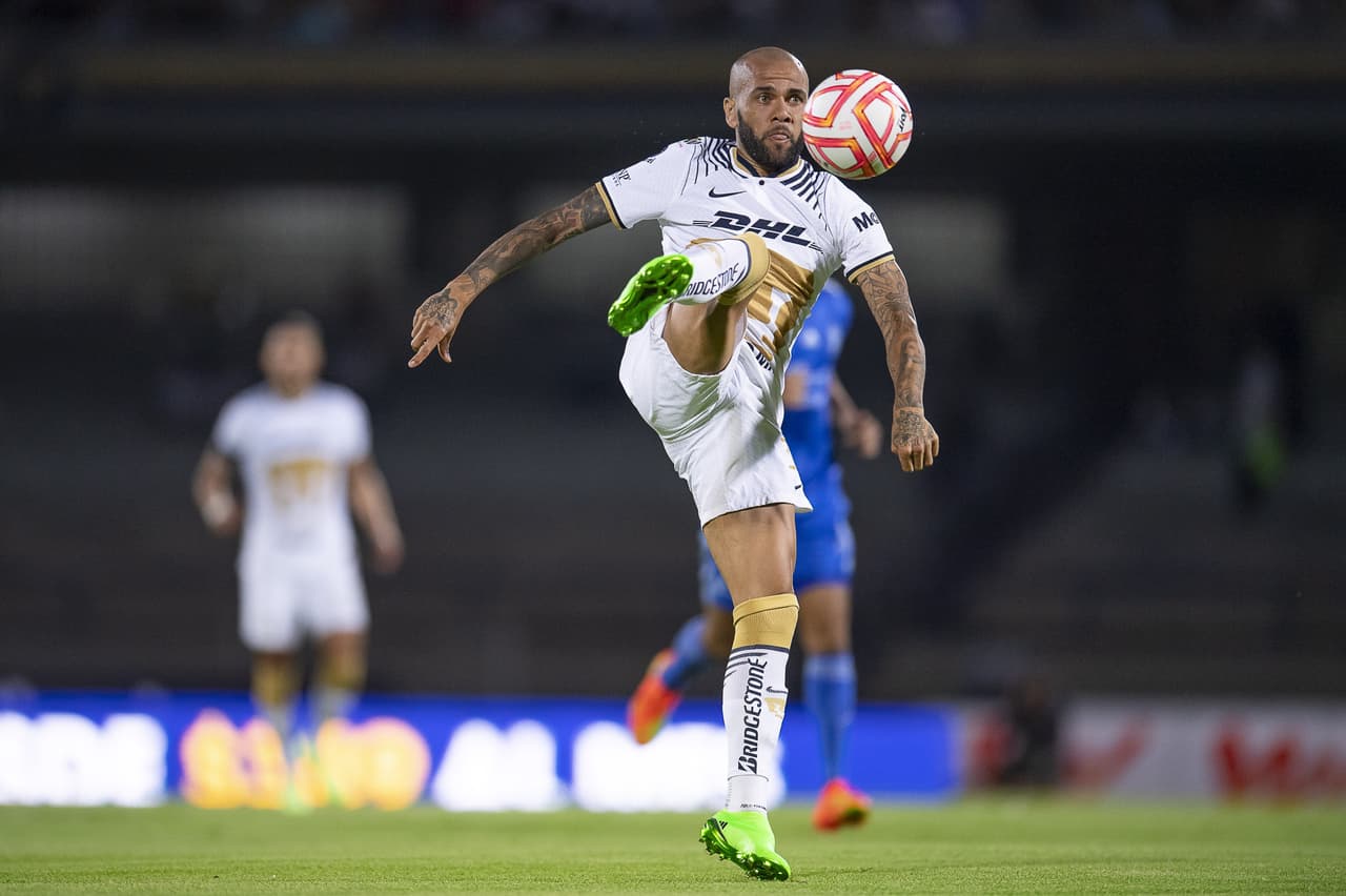 Tigres le empató sobre la hora a Pumas con gol de Gignac en partido adelantado de la Jornada 16 del Apertura 2022; Dinenno había adelantado a los universitarios.