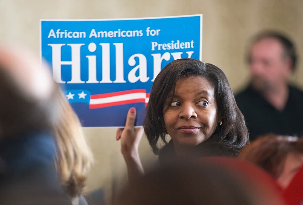 Supporters of Hillary Clinton wait for her in Chicago