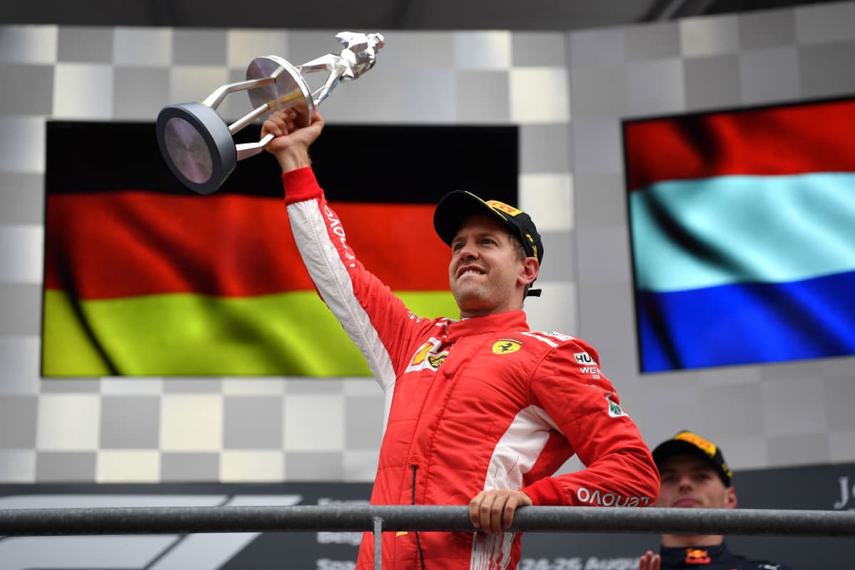 Sebastian Vettel tiene 214 puntos, 17 menos que Lewis Hamilton, previo al Gran Premio de Italia el próximo fin de semana en Monza.