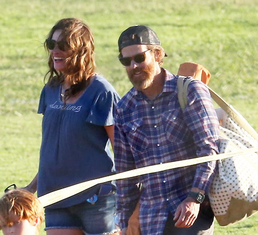 Se retiraron con una enorme sonrisa en el rostro.