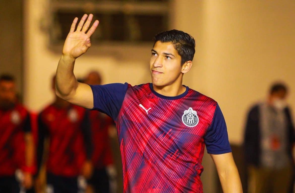 Chivas vende a Ángel Zaldívar a Juárez al no entrar en planes
